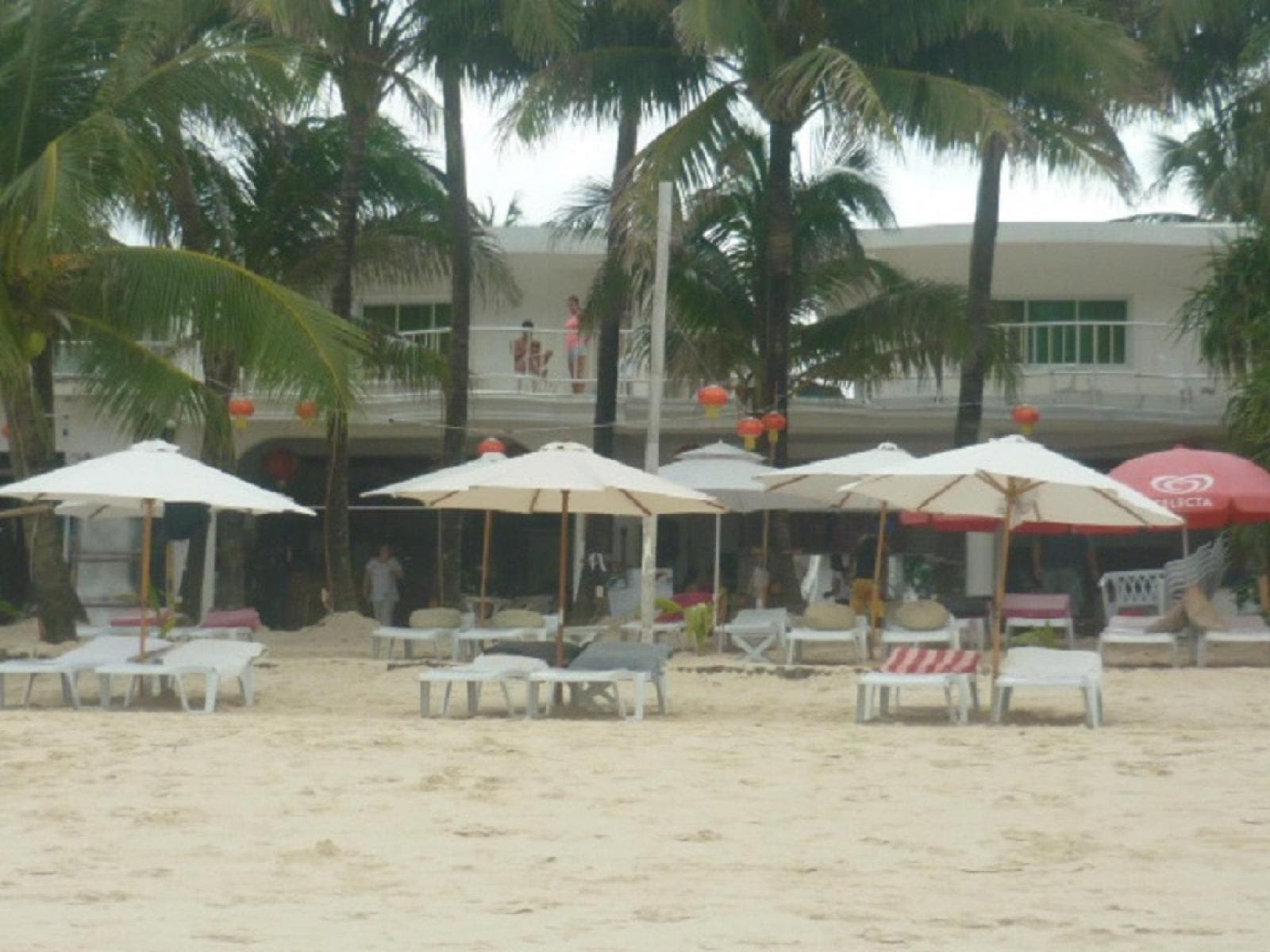 Alla Luna Rossa Beach Hotel in Yapak, Philippines