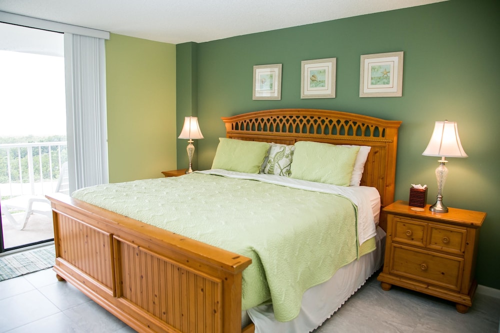 South Seas Tower 4 605 in Marco Island, United States