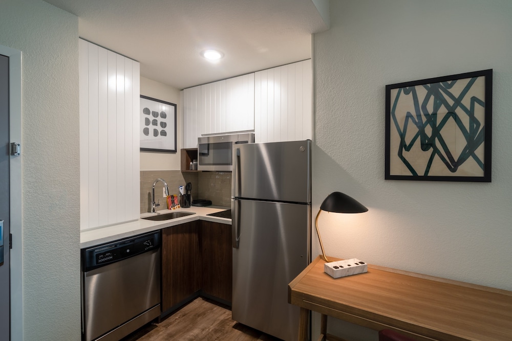Staybridge Suites Flowood Nw Jackson by IHG - photo 27