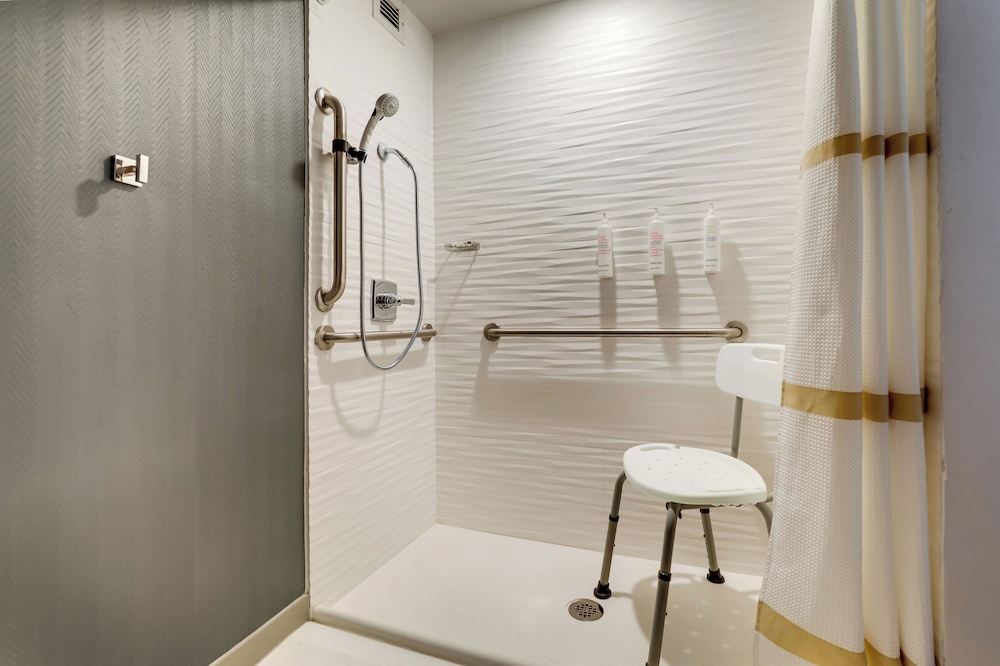 Mobile Marriott - photo 26