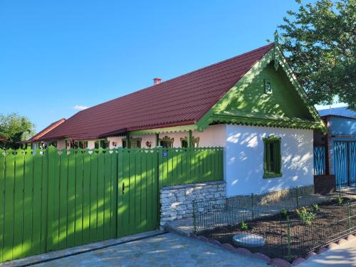 Poveste Verde — Jurilovca