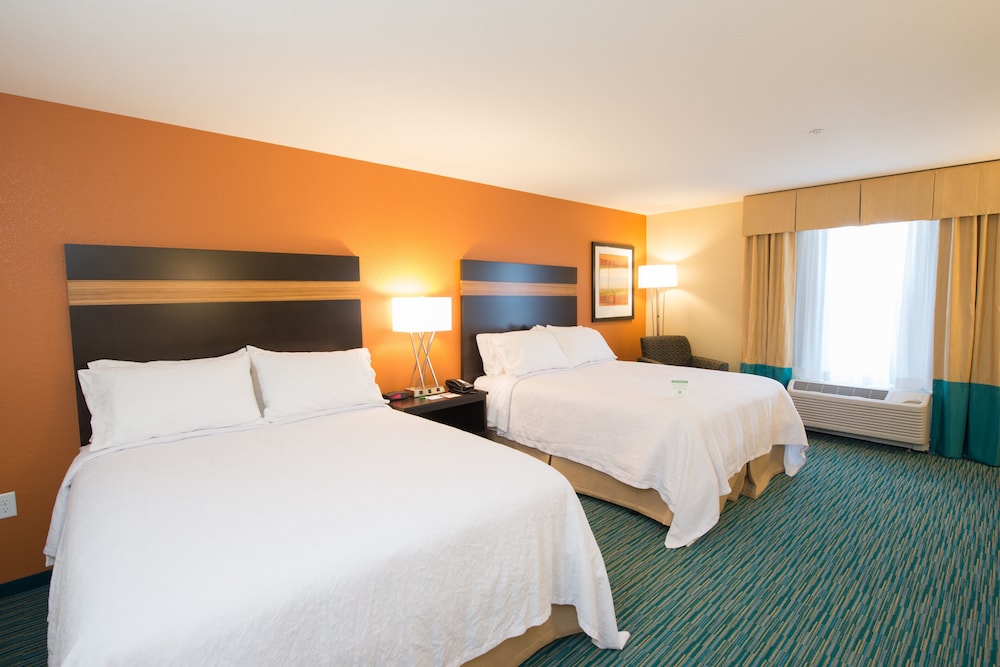Holiday Inn Bismarck by IHG - photo 23