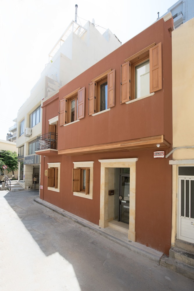 Candia Suites & Rooms in Irakleion, Greece