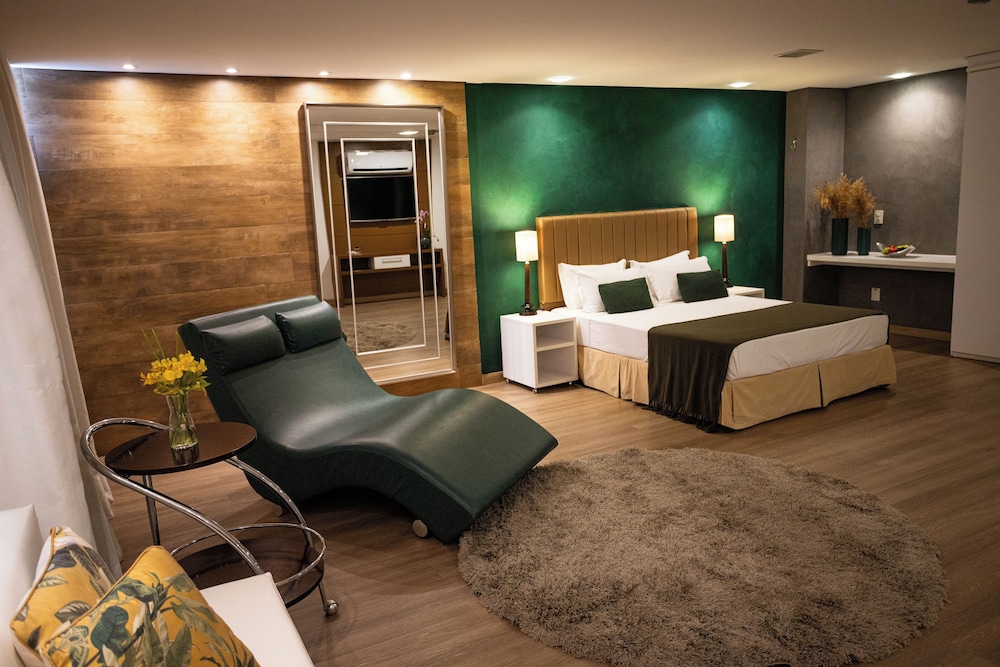 Alfa Hotel — 4-Star Luxury Hotel in Vicosa, Brasil