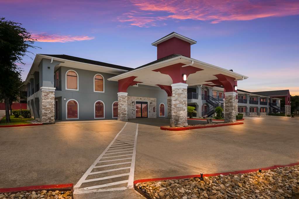 Best Western Huntsville Inn & Suites - photo 27