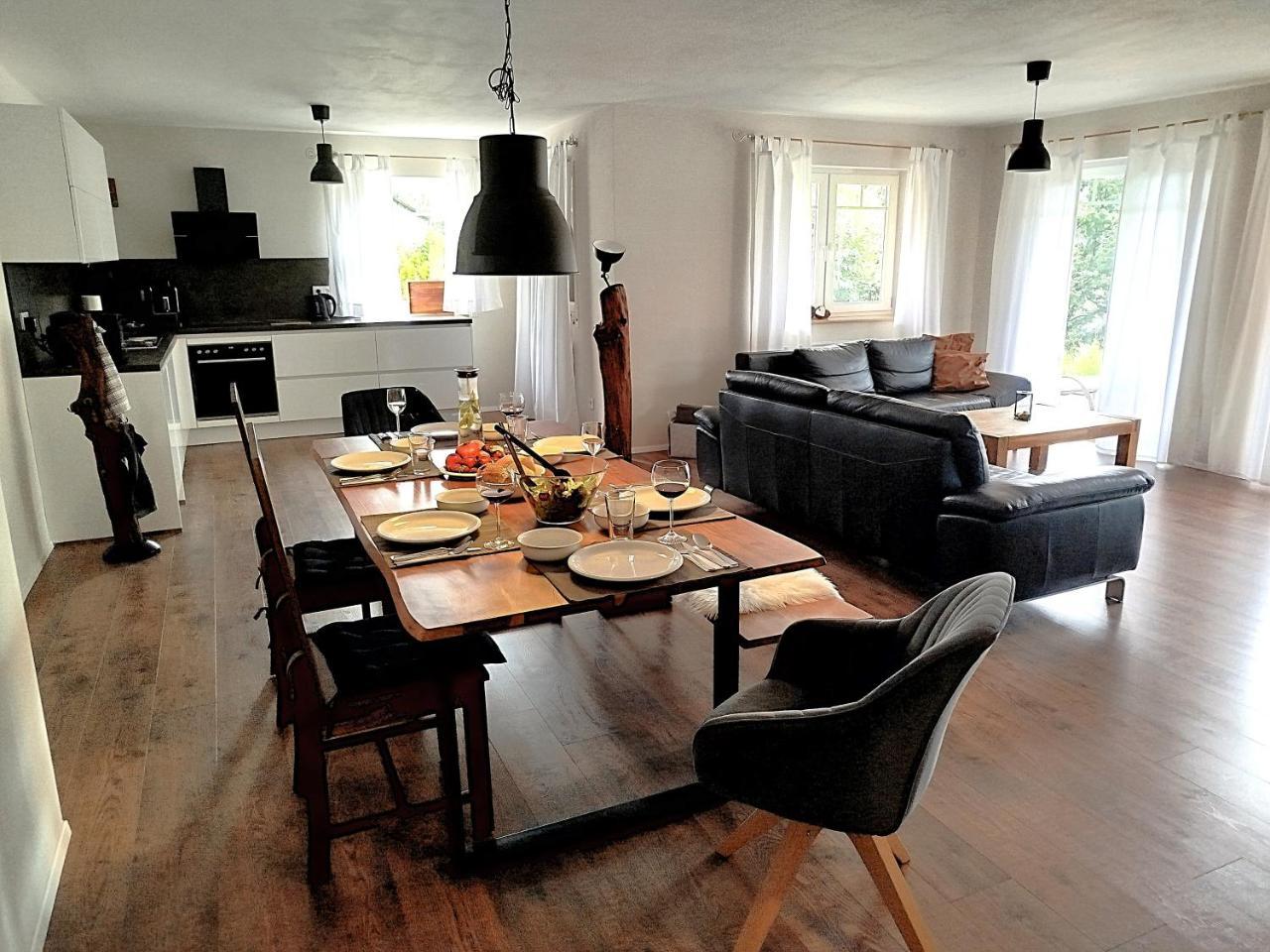 Gorxheimertal 92qm Allergikerfreundlich 2 Schlafzimmer 2 WC Terrasse — 4-Star Luxury Hotel in Birkenau, Germany