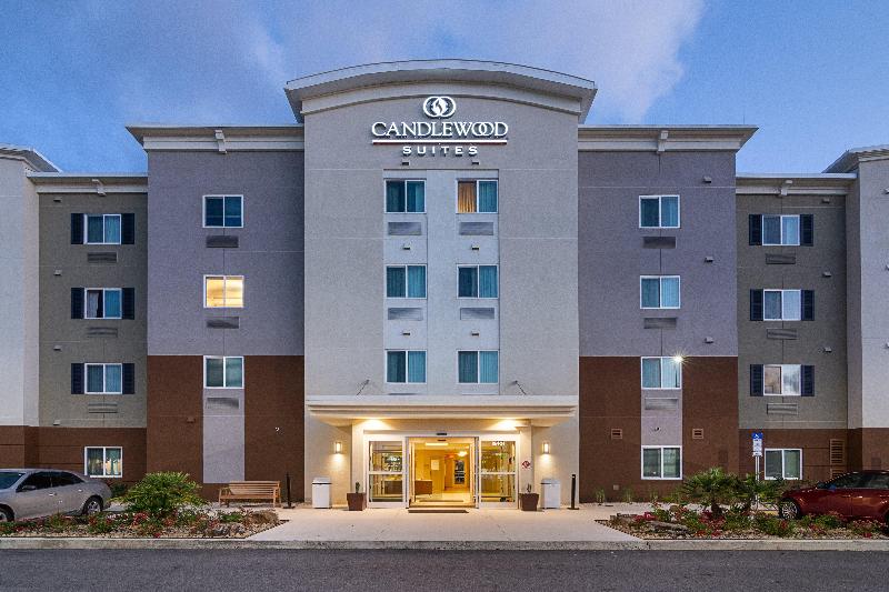 Candlewood Suites Pensacola University Area by IHG pet-friendly hotel Pensacola