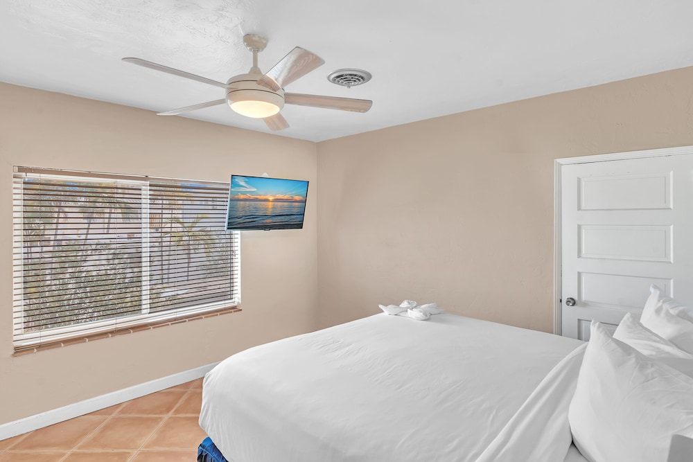 Hollywood Beach Hotels - photo 47