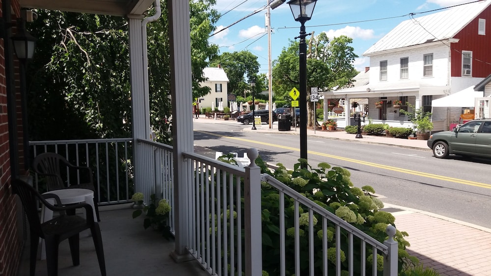 Inn at Cemetery Hill - photo 83