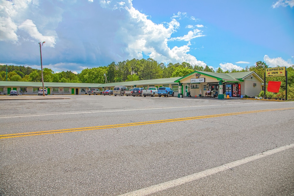 Oyo Hotel Calhoun Ga I 75 - photo 27