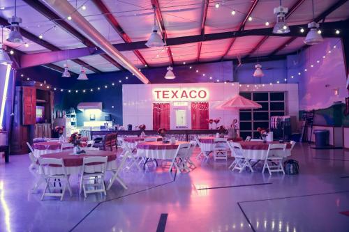 Lone Star Glamp Inn - photo 15
