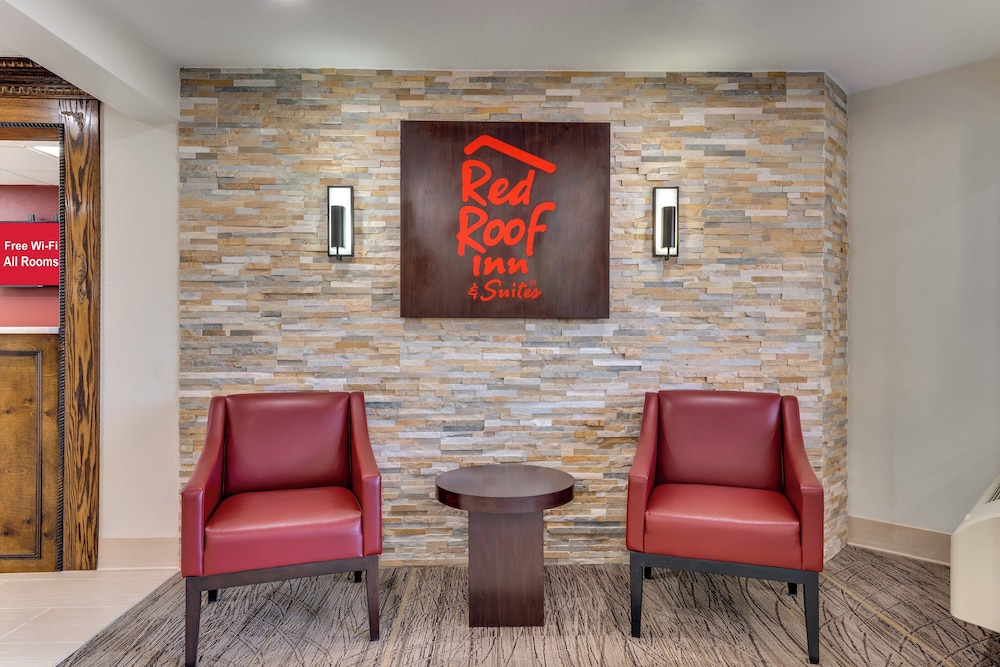 Red Roof Inn & Suites Newport Middletown RI - photo 8