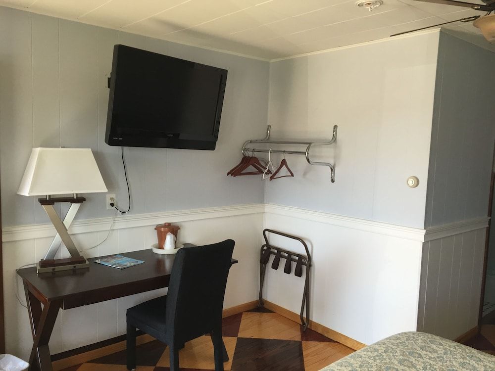 Powhatan Motel - photo 15