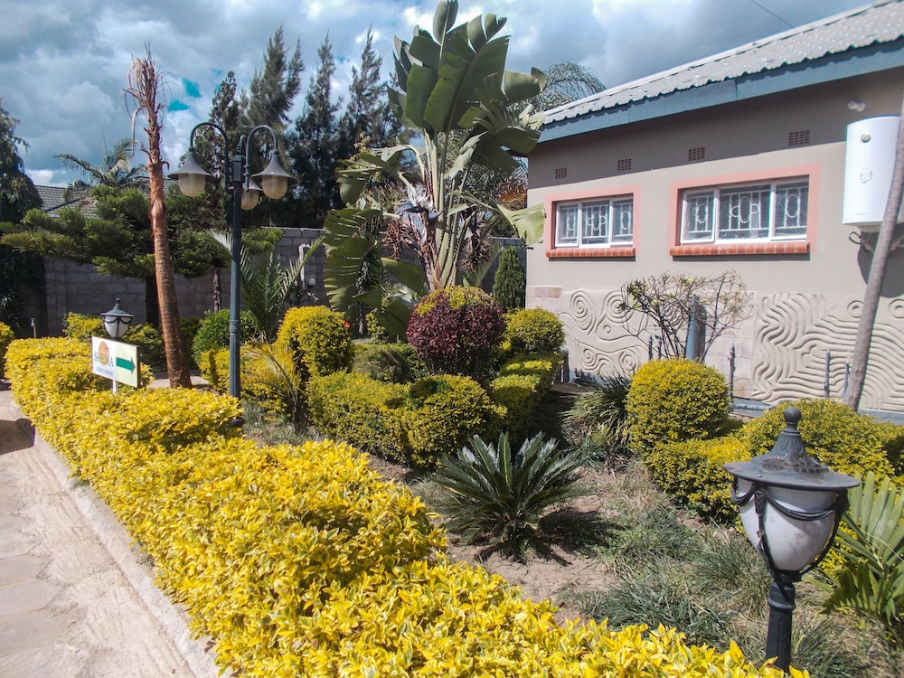 Shema Guest Lodge — 4-Star Luxury Hotel in Lusaka, Zambia