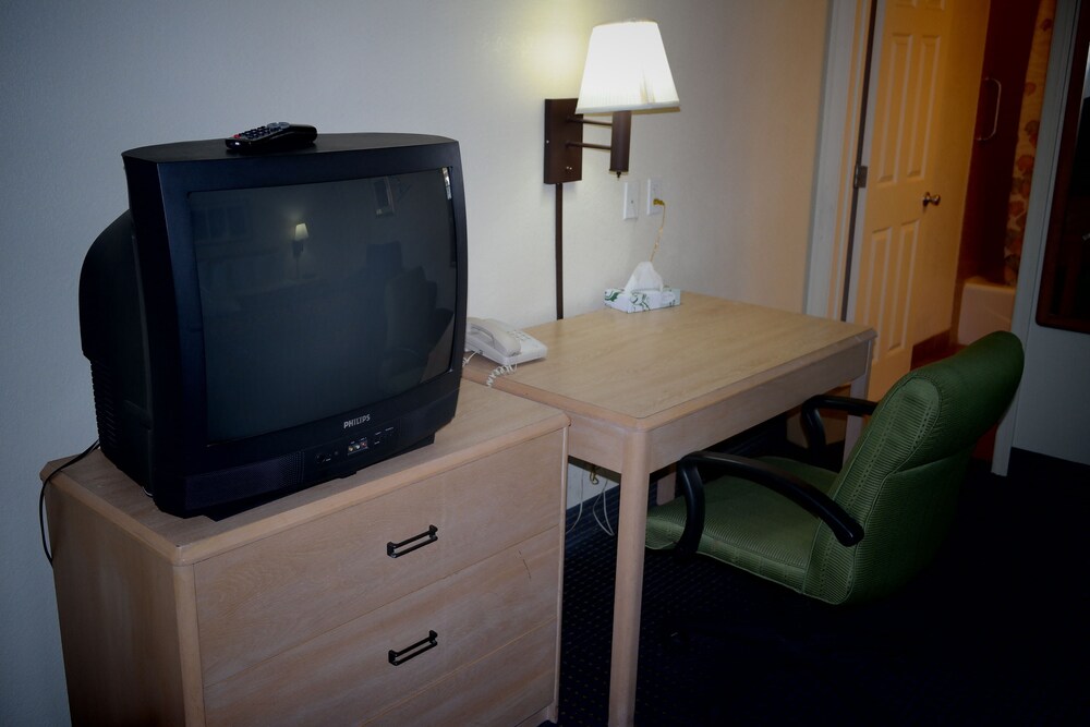 Chandler Inn - photo 12