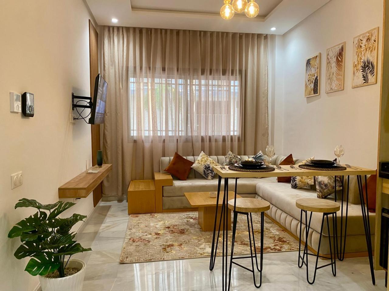 Élégance en 40 mètres Nouaceur — 4-Star Luxury Hotel in Zawyat An Nwacer, Morocco