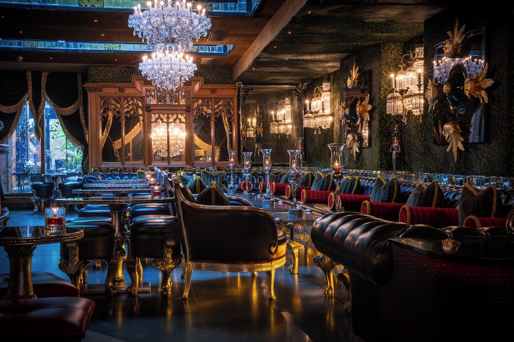 Crazy Bear Beaconsfield — 5-Star Luxury Hotel in Beaconsfield, United Kingdom