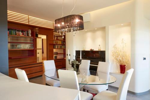 Vatican Luxury Penthouse with Terrace — 4-Star Luxury Hotel in Rome, Italy