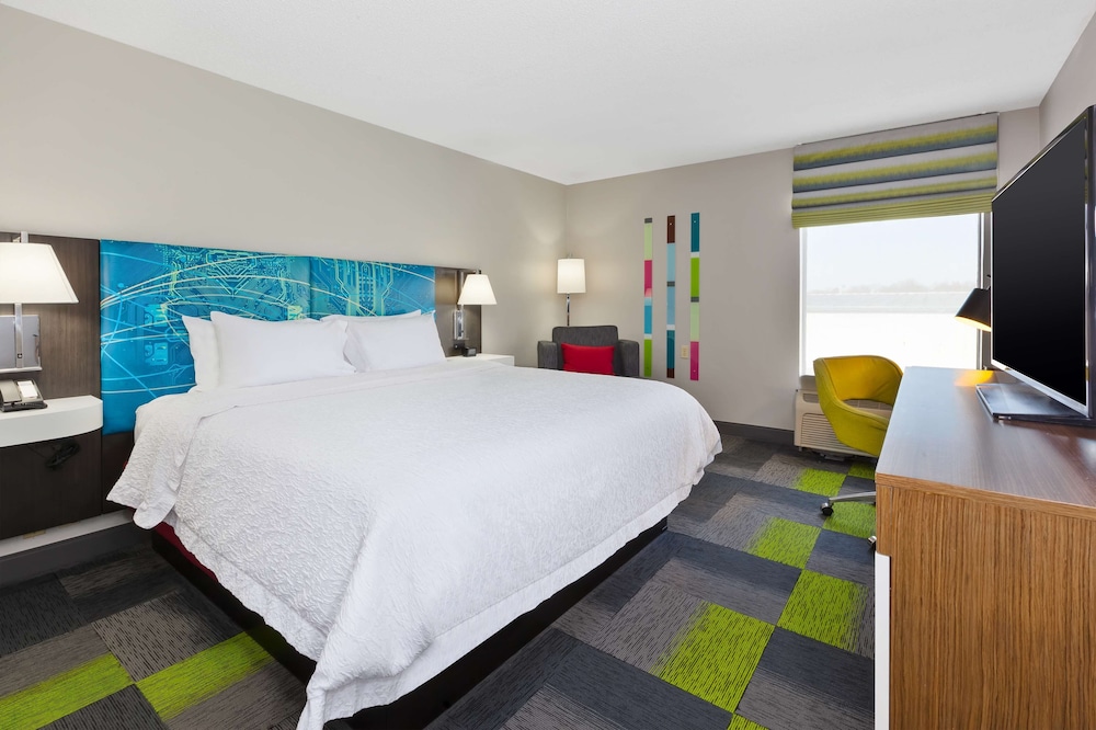 Hampton Inn Marysville - photo 8