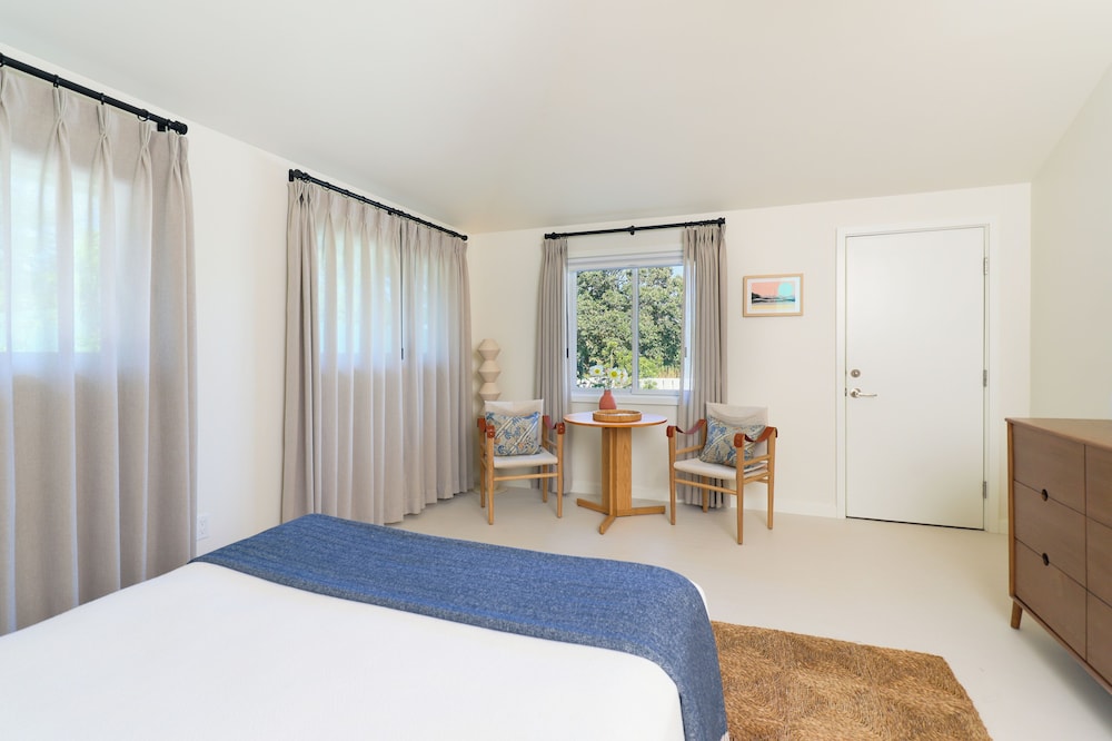 Silver Sands Motel & Beach Bungalows - photo 44
