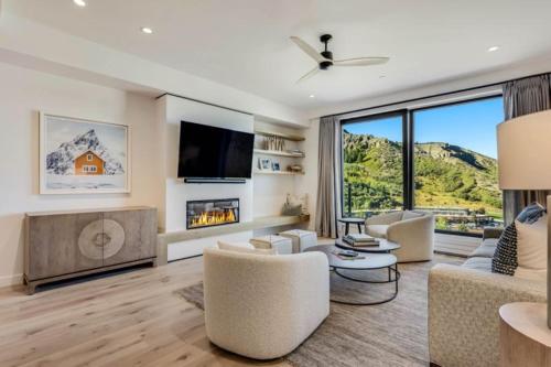 Electric Pass Lodge 504 by Snowmass Mountain Lodging — 4-Star Luxury Hotel in Snowmass Village, United States