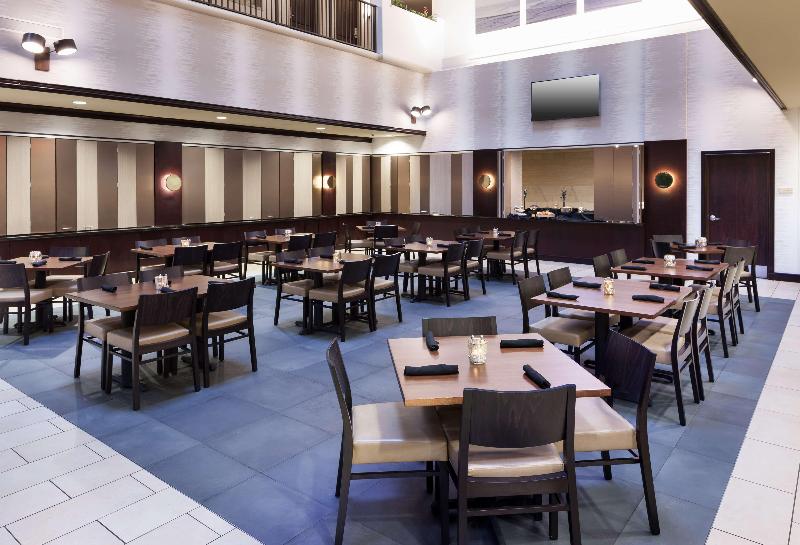 Embassy Suites by Hilton Tampa Brandon - photo 101