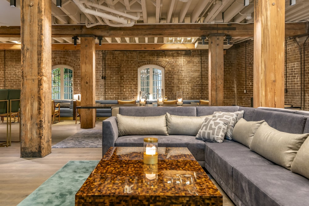 One11 Hotel - photo 3