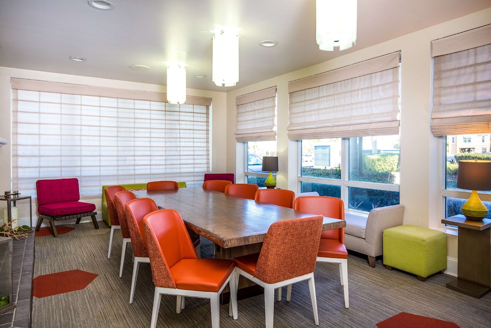 Hilton Garden Inn Orange Beach Beachfront - photo 6