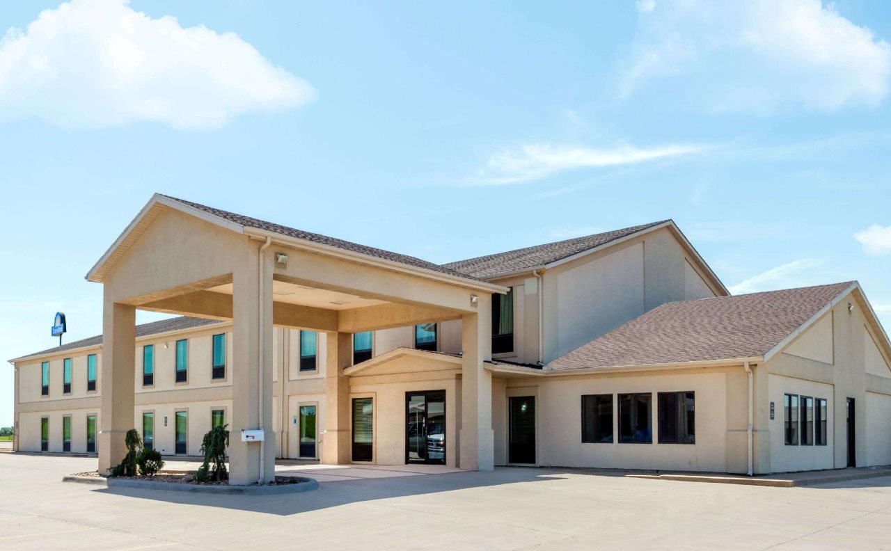 McPherson Inn By Oyo; I 135 — hotel in Mcpherson