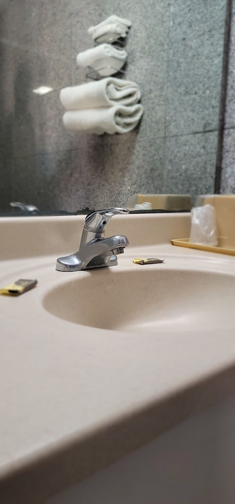 Capital Inn - photo 30