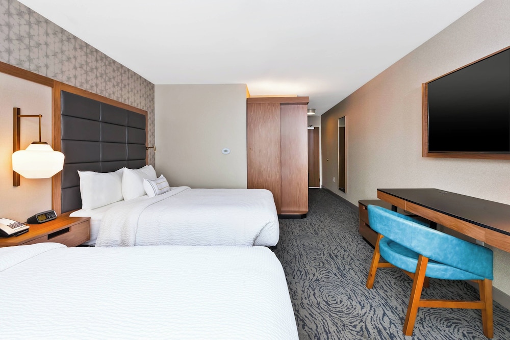 Fairfield Inn & Suites by Marriott Kalamazoo - photo 8