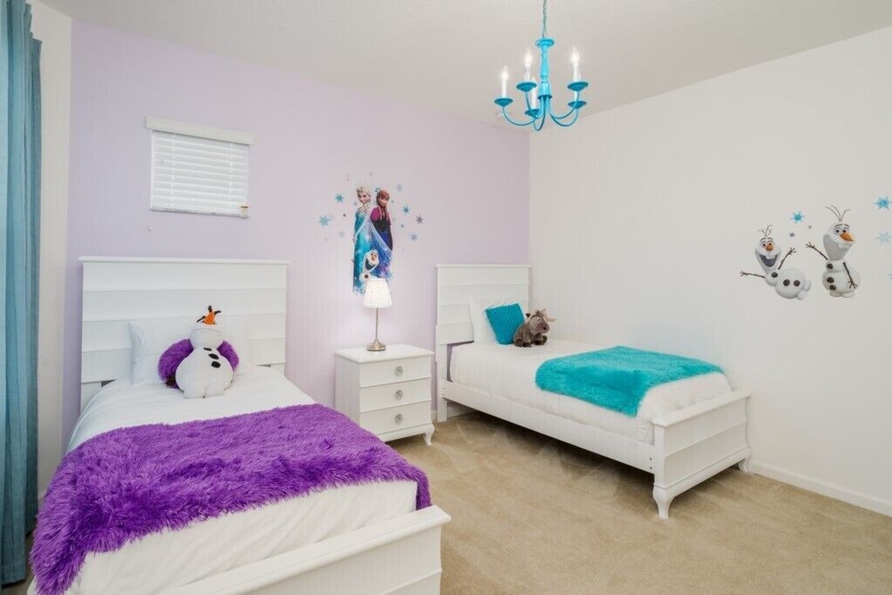 6 bedroom home at Solterra Resort - photo 10