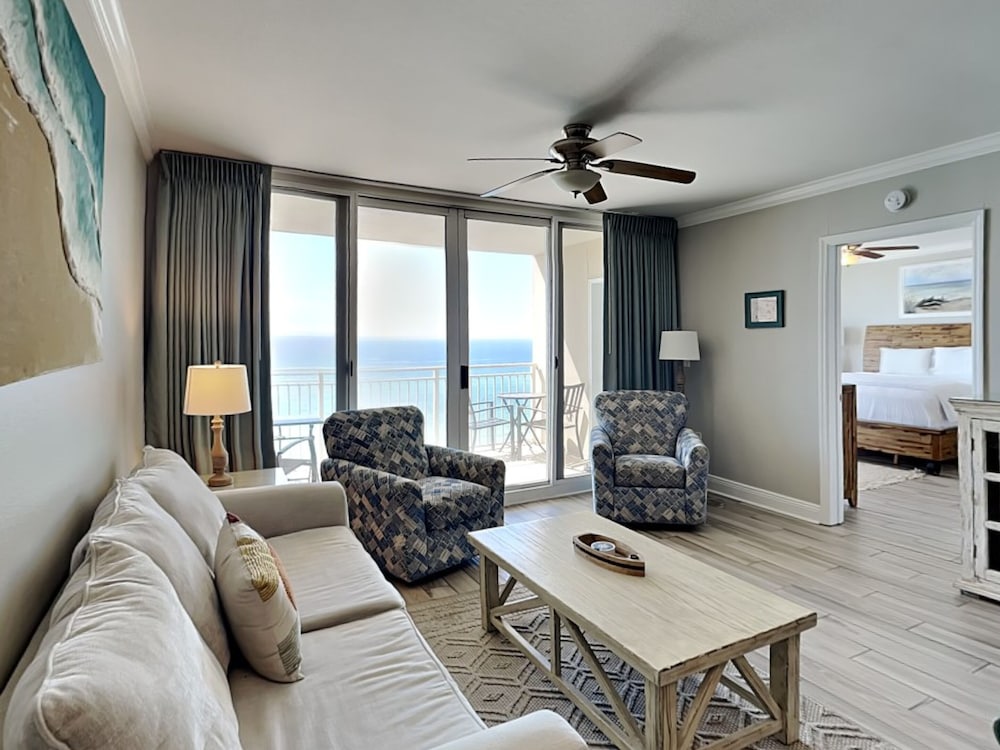 Emerald Beach Resort by SVR II - photo 25