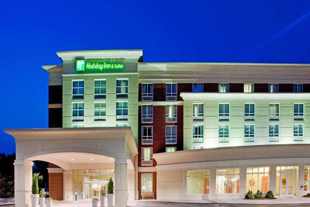 Holiday Inn Hotel & Suites Williamsburg Historic Gateway by IHG in Williamsburg, United States