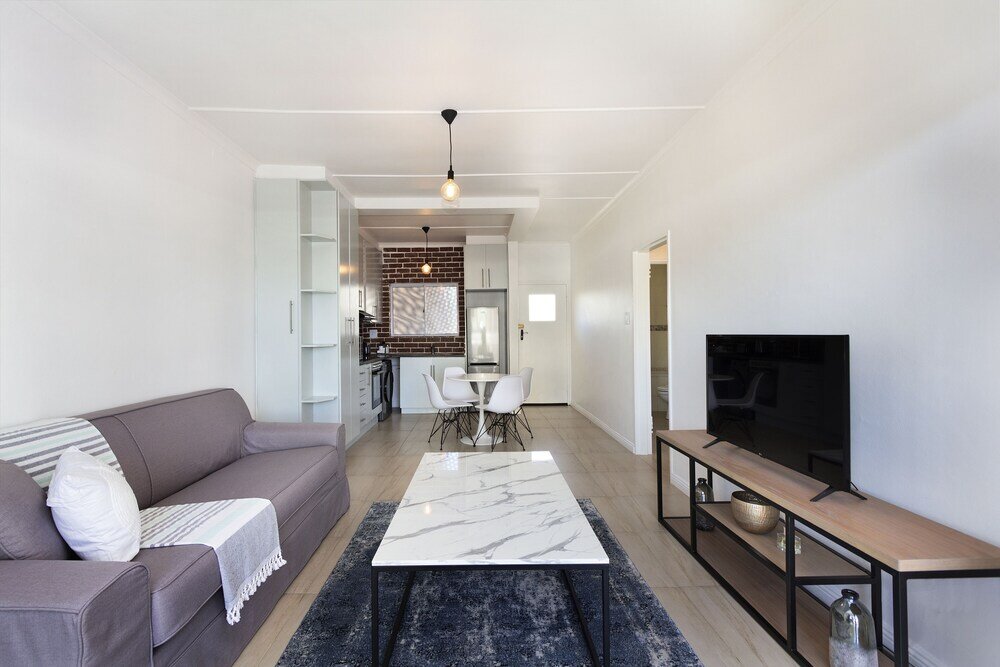 6 Culemborg Court 5 Culemborg Street Strand Cape Town — 4-Star Luxury Hotel in Cape Town, South Africa