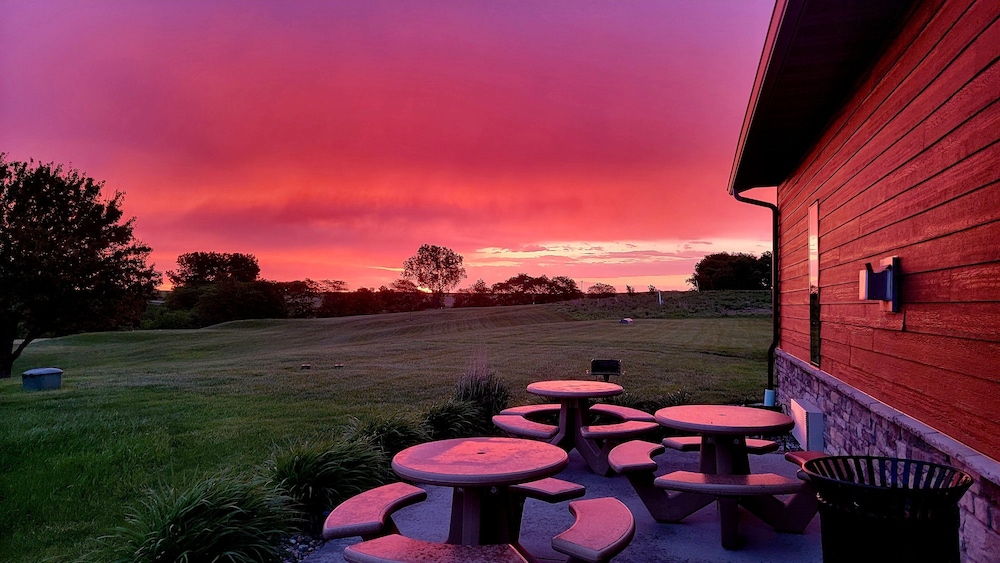 Cobblestone Inn & Suites Maryville - photo 80