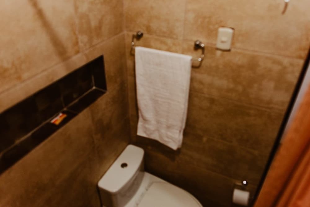 Hospedaje Miraflores — Piura