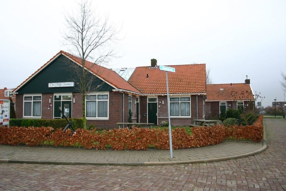 Hotel De Lange Jammer in Lelystad, Netherlands