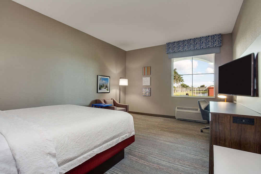 Hampton Inn & Suites Ft. Lauderdale Miramar - photo 10