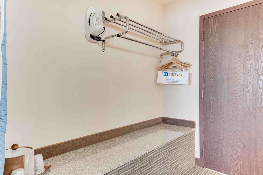 Best Western Movie Manor - photo 44