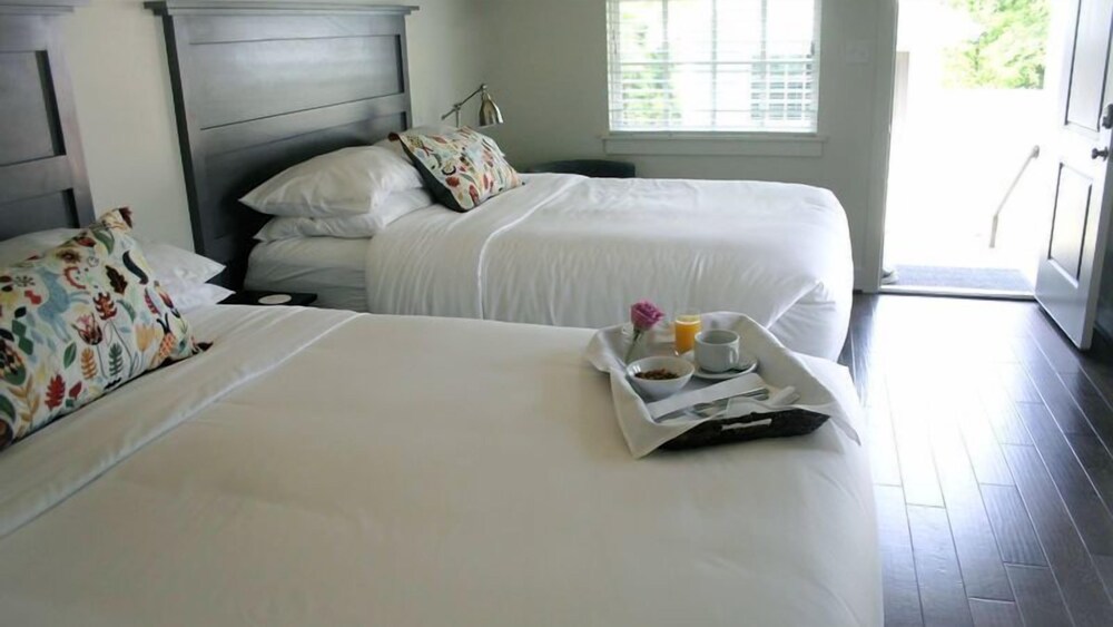 High Hill Farm — hotel in Overton