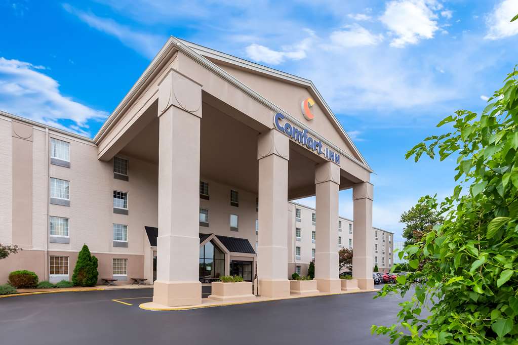 Comfort Inn St. Louis Westport Event Center — hotel in Maryland Heights