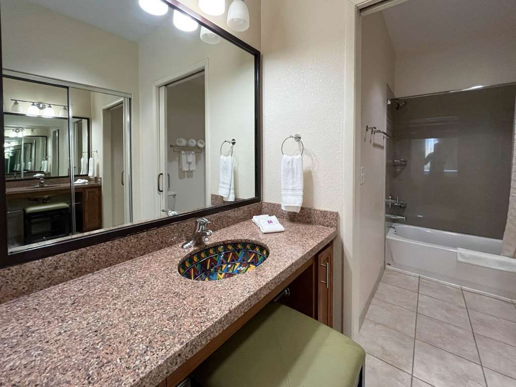 Carlsbad Suites - photo 19