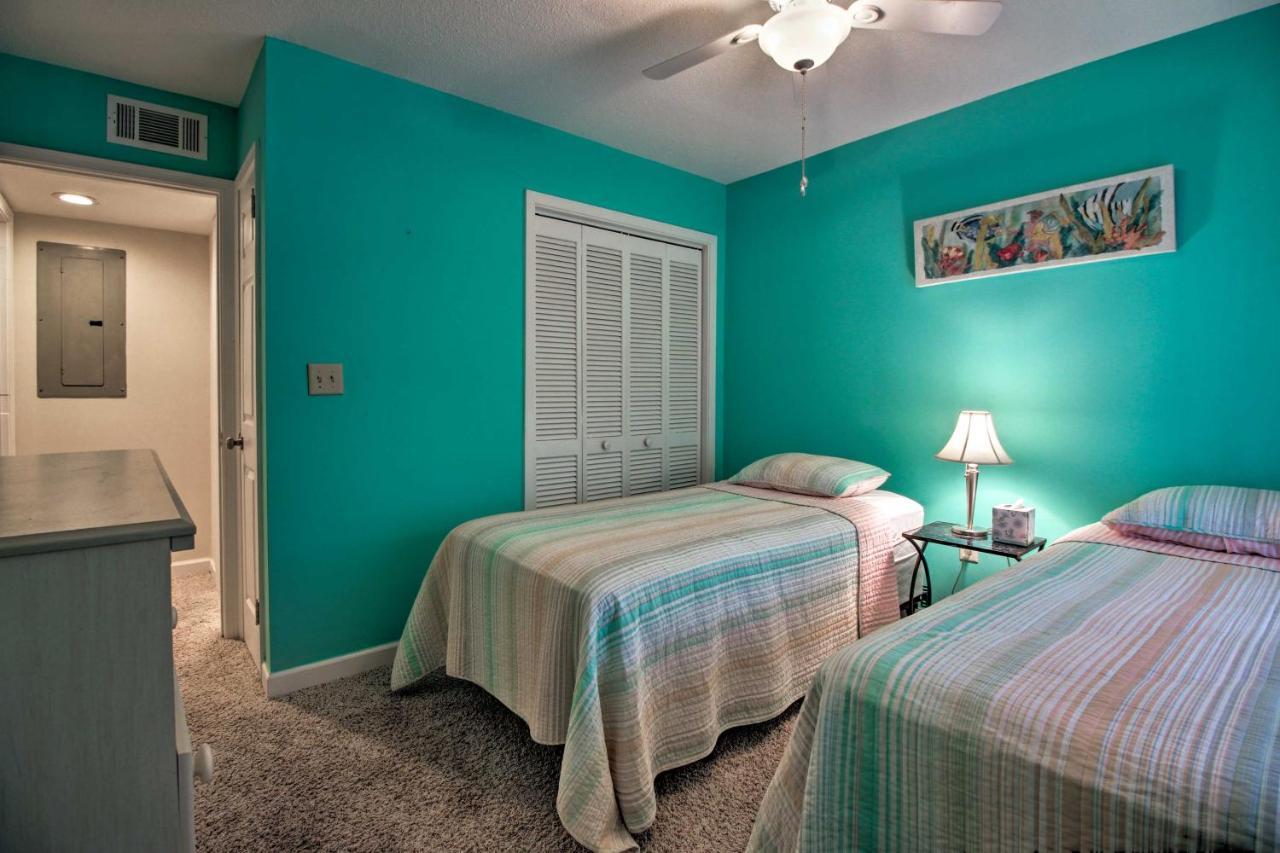 Pool Access And Balcony Hilton Head Resort Condo — hotel near Hilton Head Airport