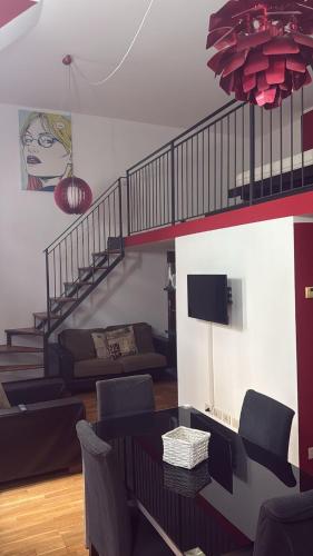 Pop loft pleasant stay — 4-Star Luxury Hotel in Milan, Italy