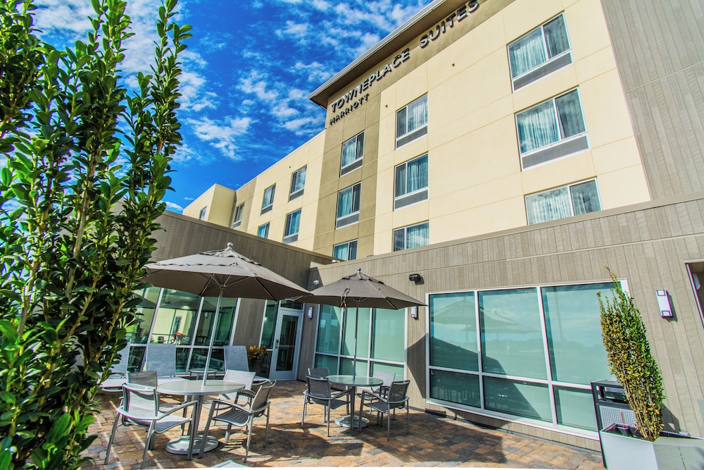 Towneplace Suites by Marriott Evansville Newburgh - photo 49