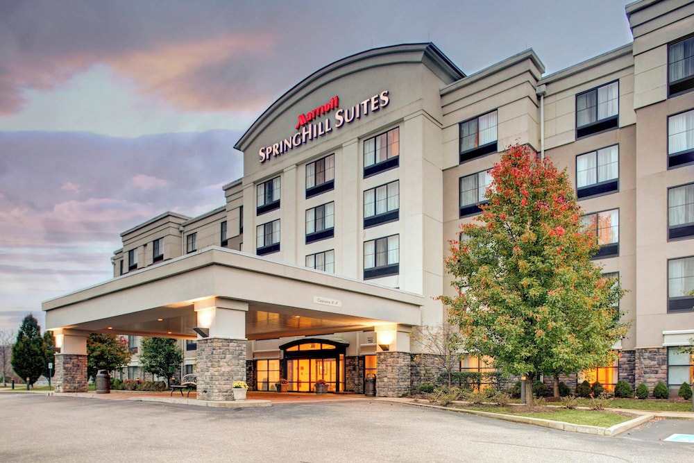 SpringHill Suites by Marriott Wheeling Tridelphia Area - carbon neutral hotel in Wheeling