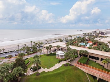 San Luis Condominiums