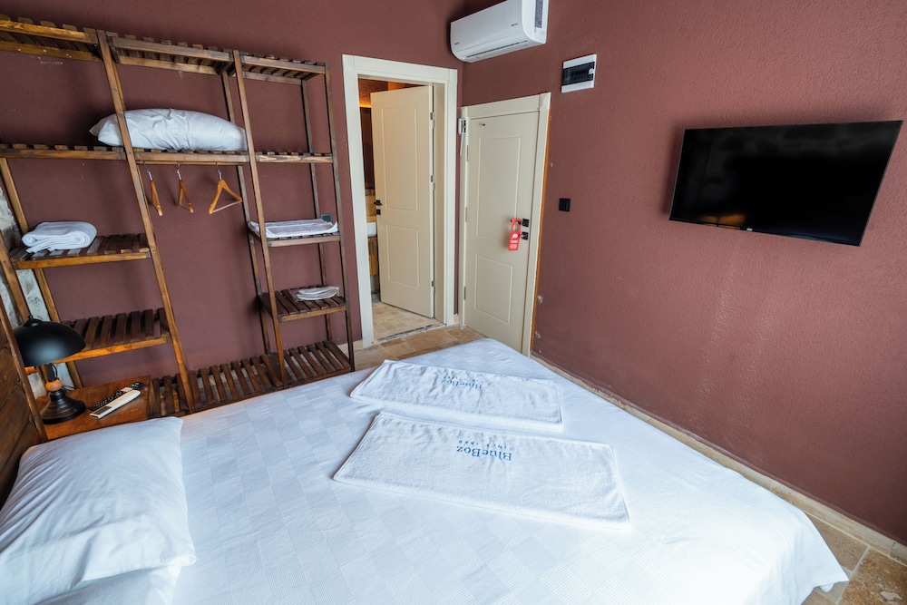 BlueBoz in Unknown City, Turkey