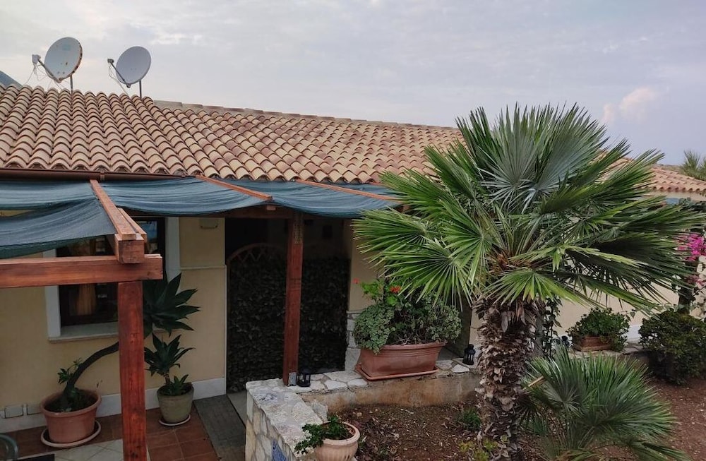 Casa Bouganville in San Vito Lo Capo — 4-Star Luxury Hotel in San Vito Lo Capo, Italy